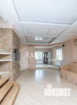 Коттедж 351м&sup2;, 3-этажный, участок 8 сот.  