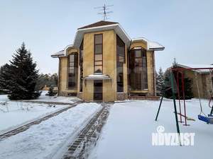 Коттедж 302м&sup2;, 3-этажный, участок 20 сот.  