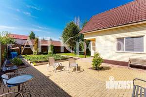 Дом 64м&sup2;, 2-этажный, участок 5 сот.  