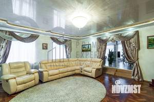 Коттедж 370м², 4-этажный, участок 9 сот.  