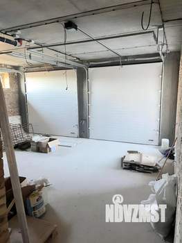 Дом 320м&sup2;, 1-этажный, участок 15 сот.  