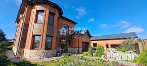 Дом 268м&sup2;, 2-этажный, участок 10 сот.  