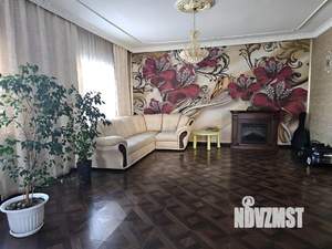 Коттедж 273м², 2-этажный, участок 5 сот.  