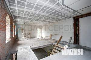 Коттедж 250м&sup2;, 2-этажный, участок 4 сот.  