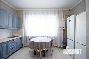 Дом 208м&sup2;, 2-этажный, участок 6 сот.  