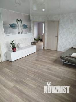 Дом 120м&sup2;, 2-этажный, участок 4 сот.  