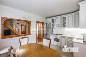 Дом 135м&sup2;, 2-этажный, участок 7 сот.  