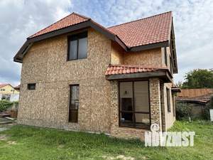 Дом 180м², 2-этажный, участок 6 сот.  
