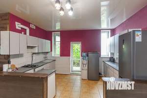 Дом 170м², 2-этажный, участок 8 сот.  