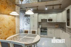 Дом 89м², 2-этажный, участок 5 сот.  