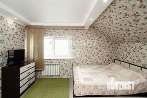 Дом 260м², 3-этажный, участок 5 сот.  