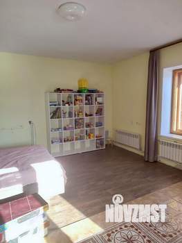 Коттедж 260м&sup2;, 2-этажный, участок 11 сот.  