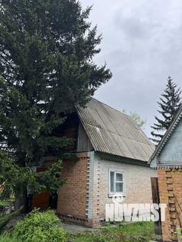 Дом 45м², 2-этажный, участок 10 сот.  