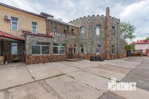 Дом 674м&sup2;, 2-этажный, участок 28 сот.  