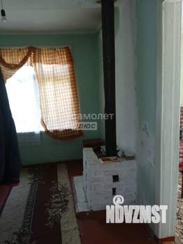 Дом 28м², 2-этажный, участок 10 сот.  