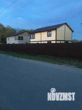 Дом 140м&sup2;, 2-этажный, участок 3 сот.  