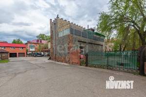 Дом 674м&sup2;, 2-этажный, участок 28 сот.  