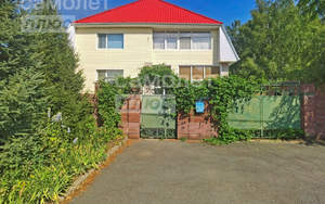 Дом 388м&sup2;, 2-этажный, участок 10 сот.  