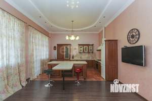 Дом 507м², 3-этажный, участок 9 сот.  