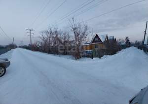 Дом 18м&sup2;, 2-этажный, участок 6 сот.  