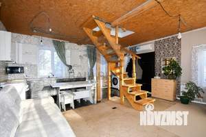 Дом 70м&sup2;, 2-этажный, участок 5 сот.  