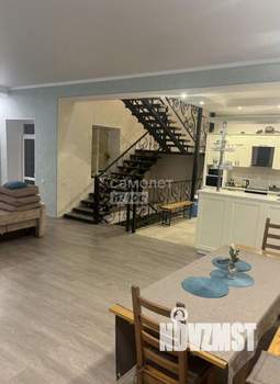 Дом 260м², 3-этажный, участок 5 сот.  
