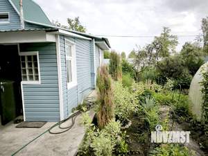 Дом 58м², 2-этажный, участок 6 сот.  