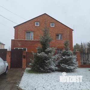 Коттедж 150м², 2-этажный, участок 10 сот.  