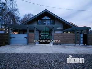 Дом 190м&sup2;, 2-этажный, участок 9 сот.  