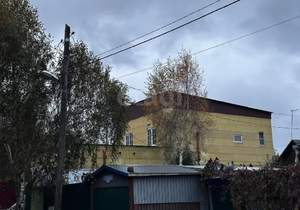 Дом 270м², 2-этажный, участок 10 сот.  