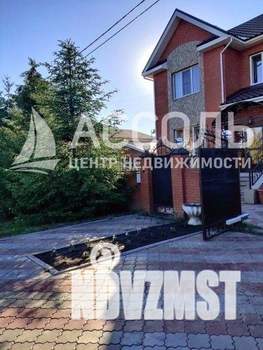 Коттедж 200м², 2-этажный, участок 11 сот.  