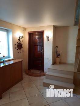Коттедж 260м², 3-этажный, участок 6 сот.  