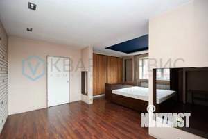 Дом 225м&sup2;, 2-этажный, участок 5 сот.  