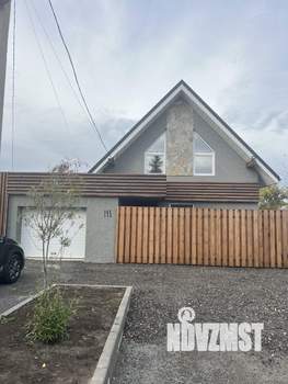 Дом 130м&sup2;, 2-этажный, участок 4 сот.  