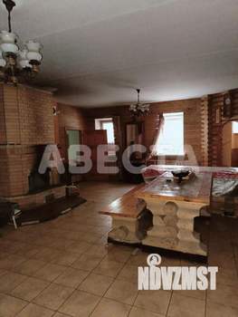 Коттедж 185м², 2-этажный, участок 7 сот.  