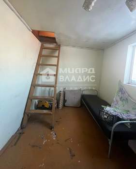 Дом 65м&sup2;, 2-этажный, участок 5 сот.  