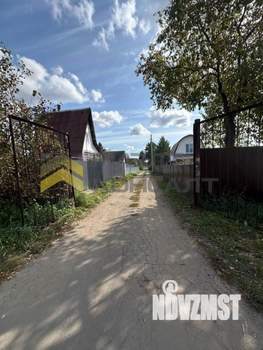 Дом 28м&sup2;, 2-этажный, участок 6 сот.  