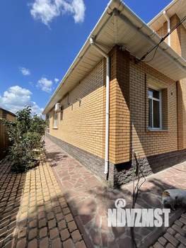 Коттедж 270м², 3-этажный, участок 9 сот.  