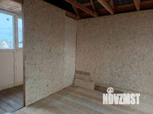 Дом 32м&sup2;, 2-этажный, участок 5 сот.  