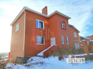 Коттедж 350м², 2-этажный, участок 14 сот.  