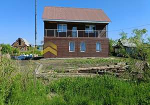 Дом 180м², 2-этажный, участок 10 сот.  