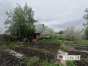 Дом 30м&sup2;, 2-этажный, участок 5 сот.  