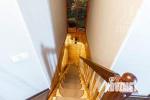 Коттедж 245м², 2-этажный, участок 6 сот.  