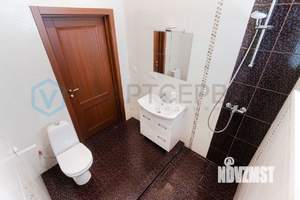 Коттедж 226м², 2-этажный, участок 10 сот.  