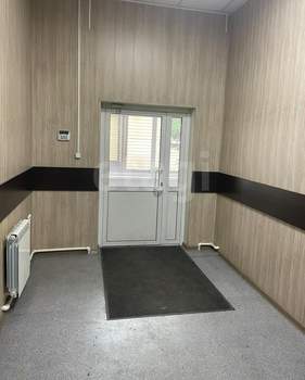 Дом 748м&sup2;, 2-этажный, участок 10 сот.  