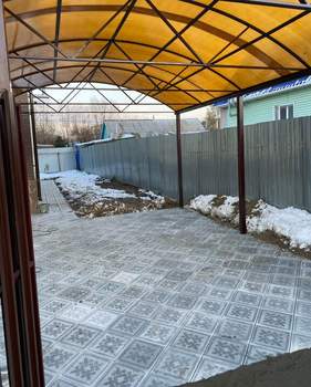 Дом 131м&sup2;, 2-этажный, участок 4 сот.  