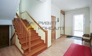 Дом 385м&sup2;, 2-этажный, участок 15 сот.  