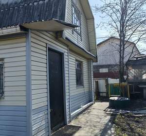 Дом 27м², 2-этажный, участок 6 сот.  