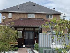 Коттедж 322м&sup2;, 3-этажный, участок 10 сот.  