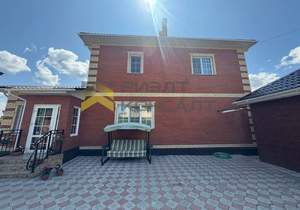 Дом 220м², 2-этажный, участок 5 сот.  